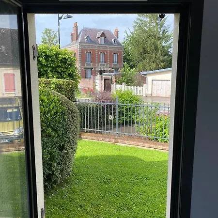 Beee De Somme Apartment
